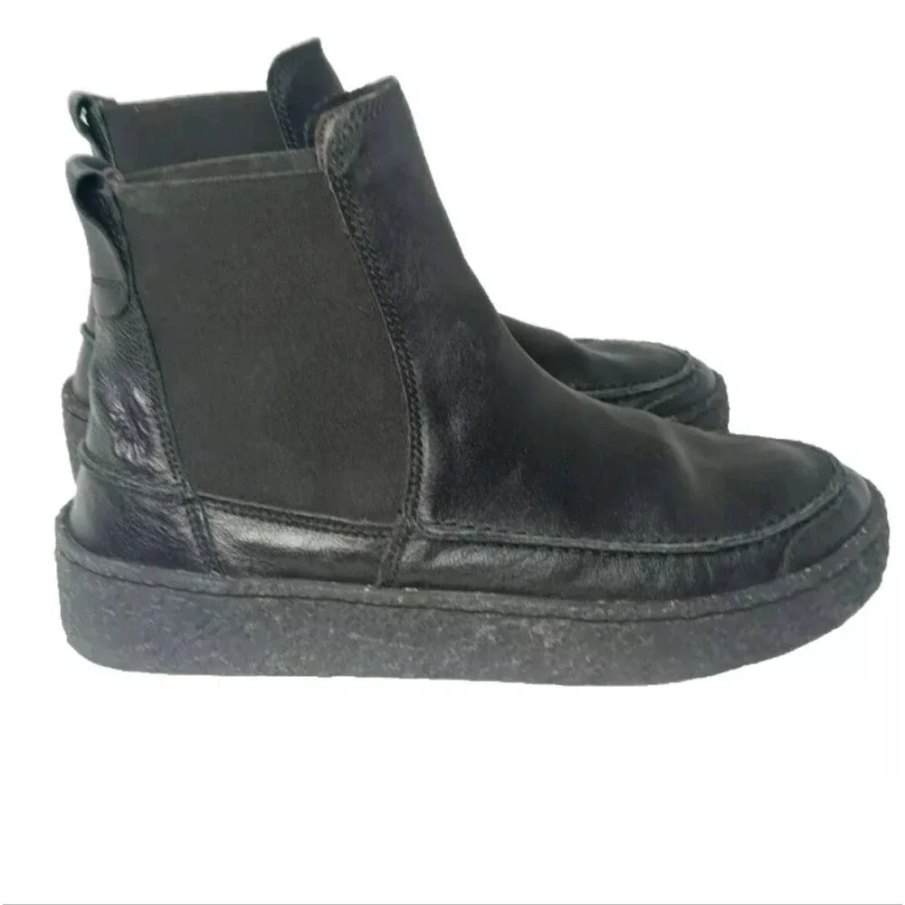 Fly London Chelsea Boots Men's Size 10 Roop ROOP541FLY-002 Black Leather